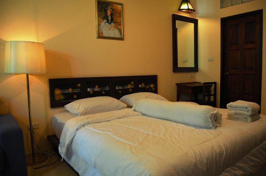 Thajene Boutique House Hostel Chiang Mai Room photo